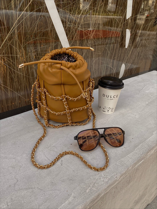 Salome Chainlink Bucket Bag (Gingerbread)