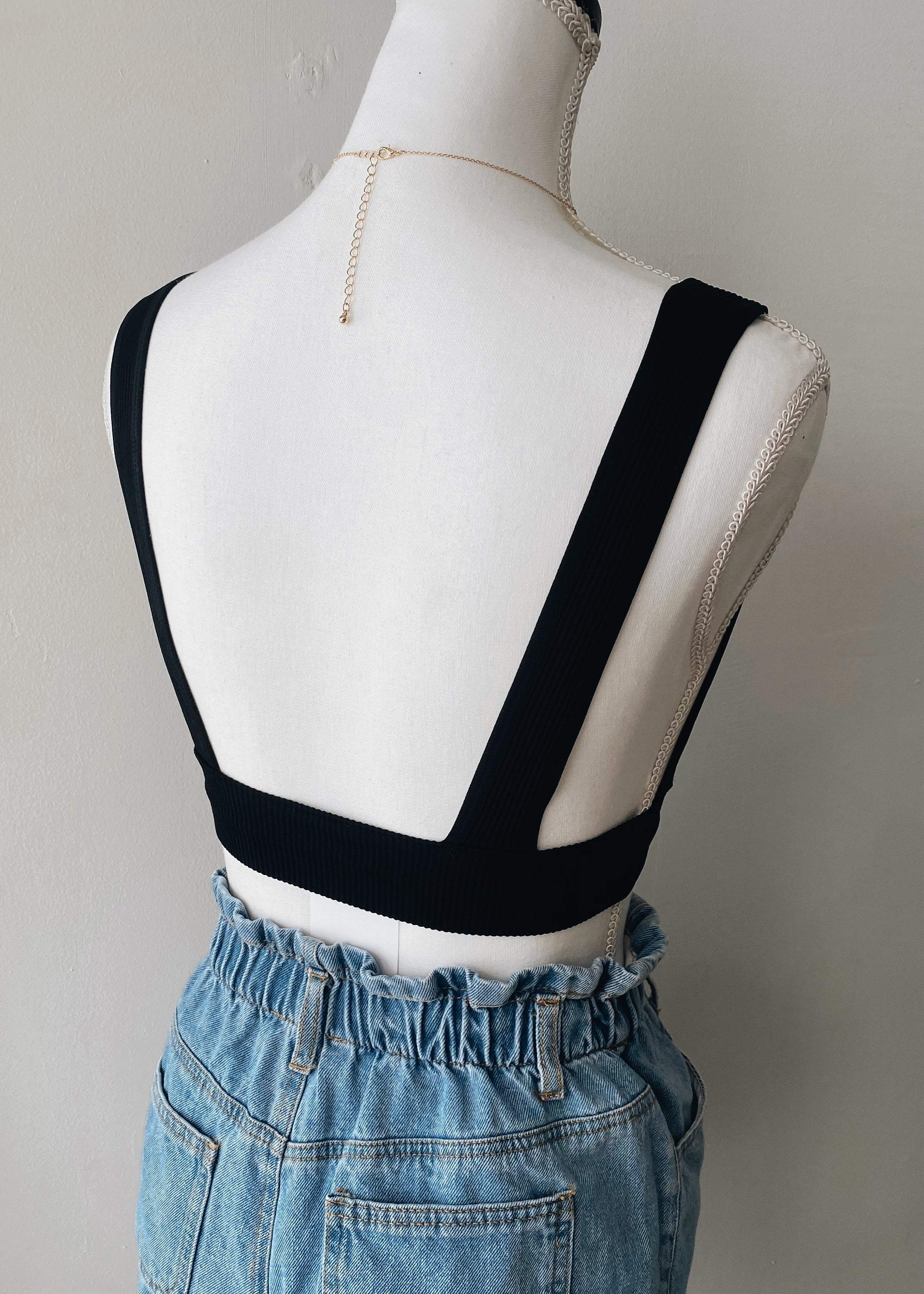 Kim Cami Bralette Top (Black)