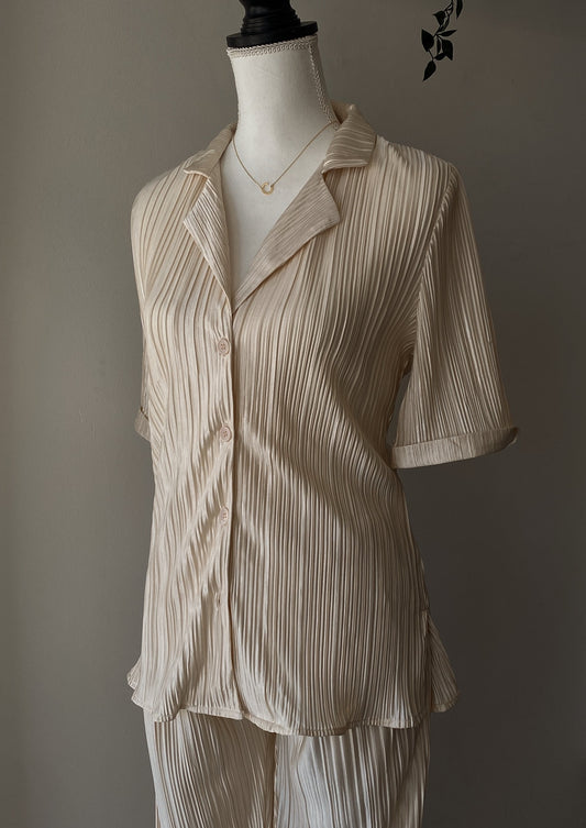 Jasmine "Catalina Island" Woven Pleated Shirt (Ivory)