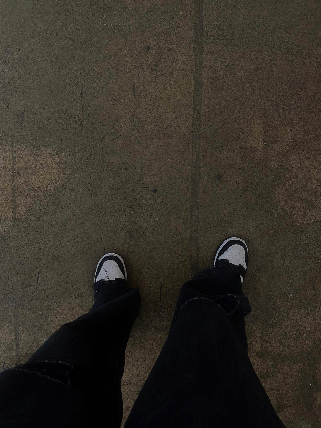 Kourt Highwasted Slash Denim Jeans