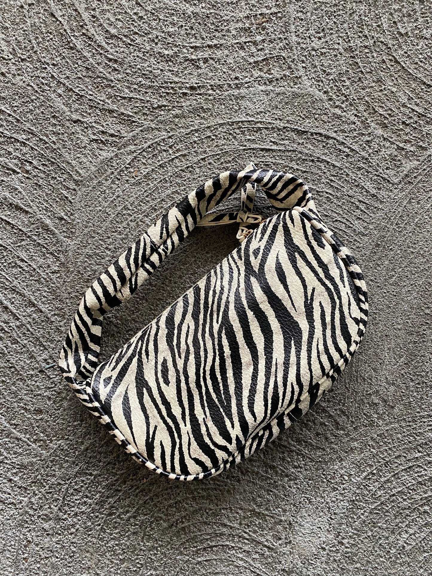 Pao Rectangle Fashion Bag